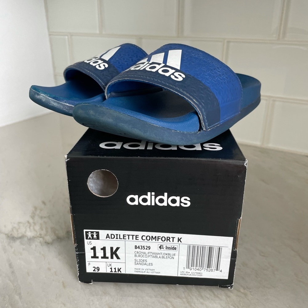 Adidas Adilette Comfort slides, size 11 - Picture 2 of 8